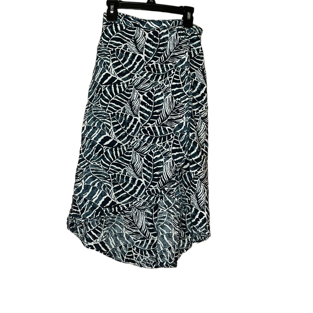 H&M womens wrap front leaves prints skirt high low white navy blue sz xs - Picture 9 of 16